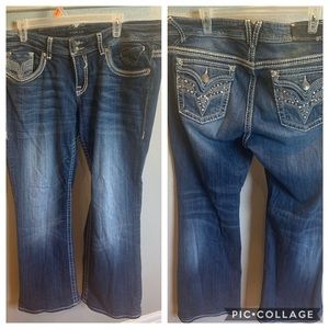 Women’s Vigoss Size 20 BOOTCUT JEANS